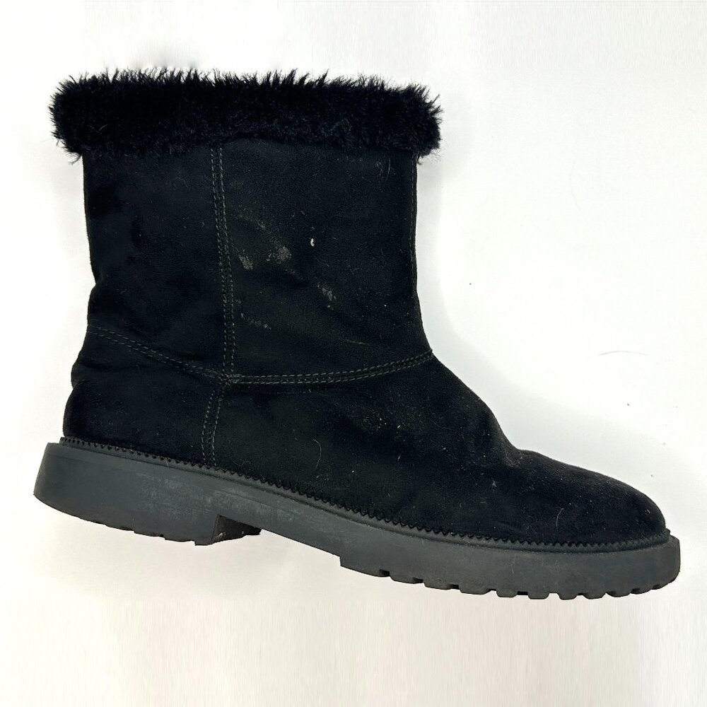 GAP Sherpa Lined Boots - Youth Size 4